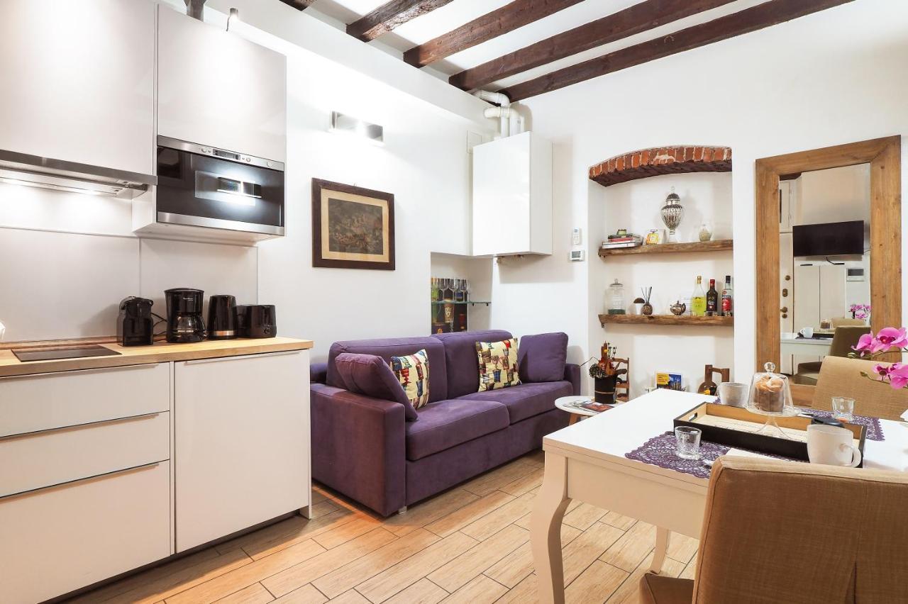 Apartamento Centro Storico, Darsena E Duomo - Corso Genova - Italy Flat Vacation *